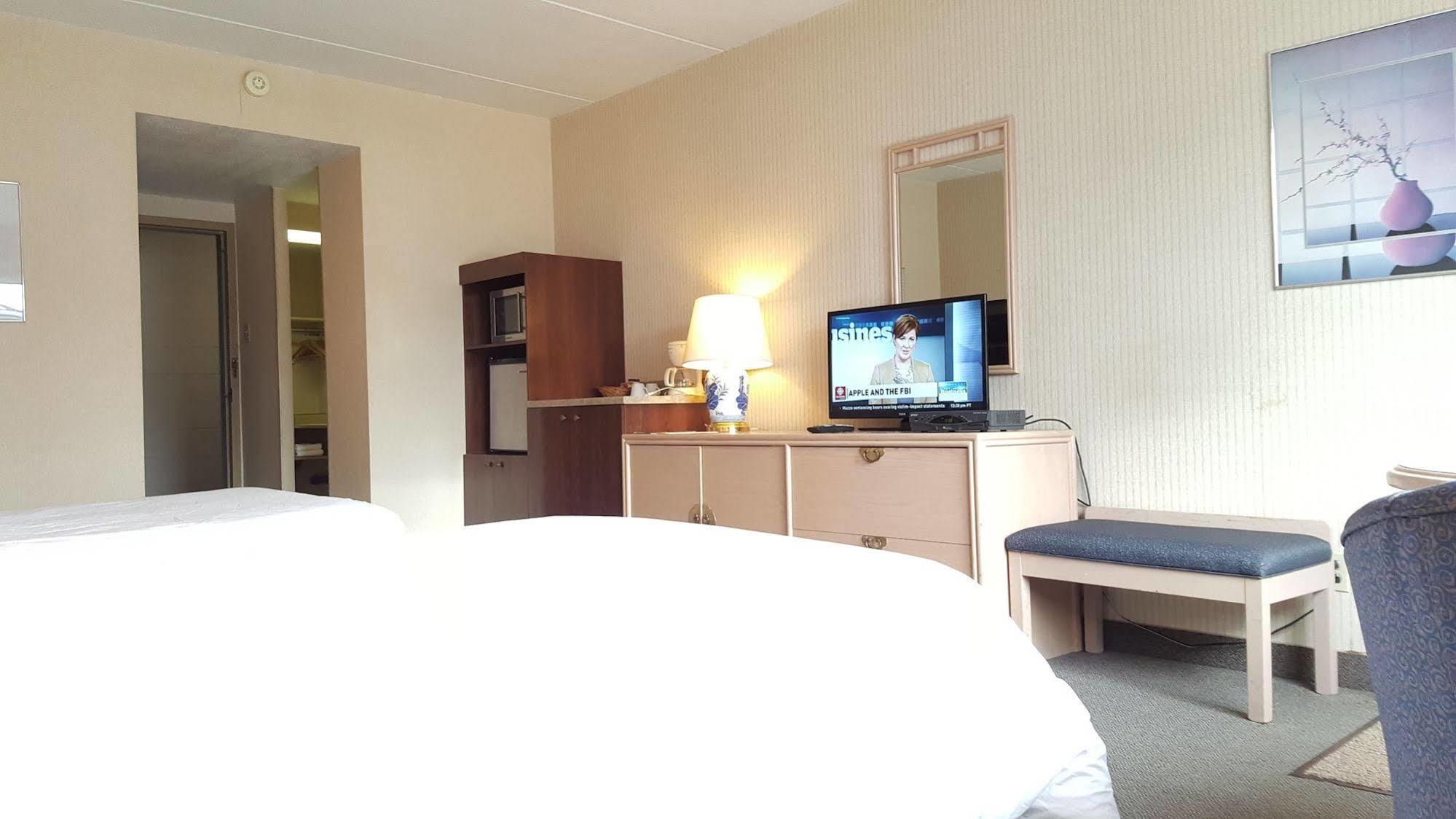 Hotel Motel Penn-Mass Trois-Rivières Екстериор снимка