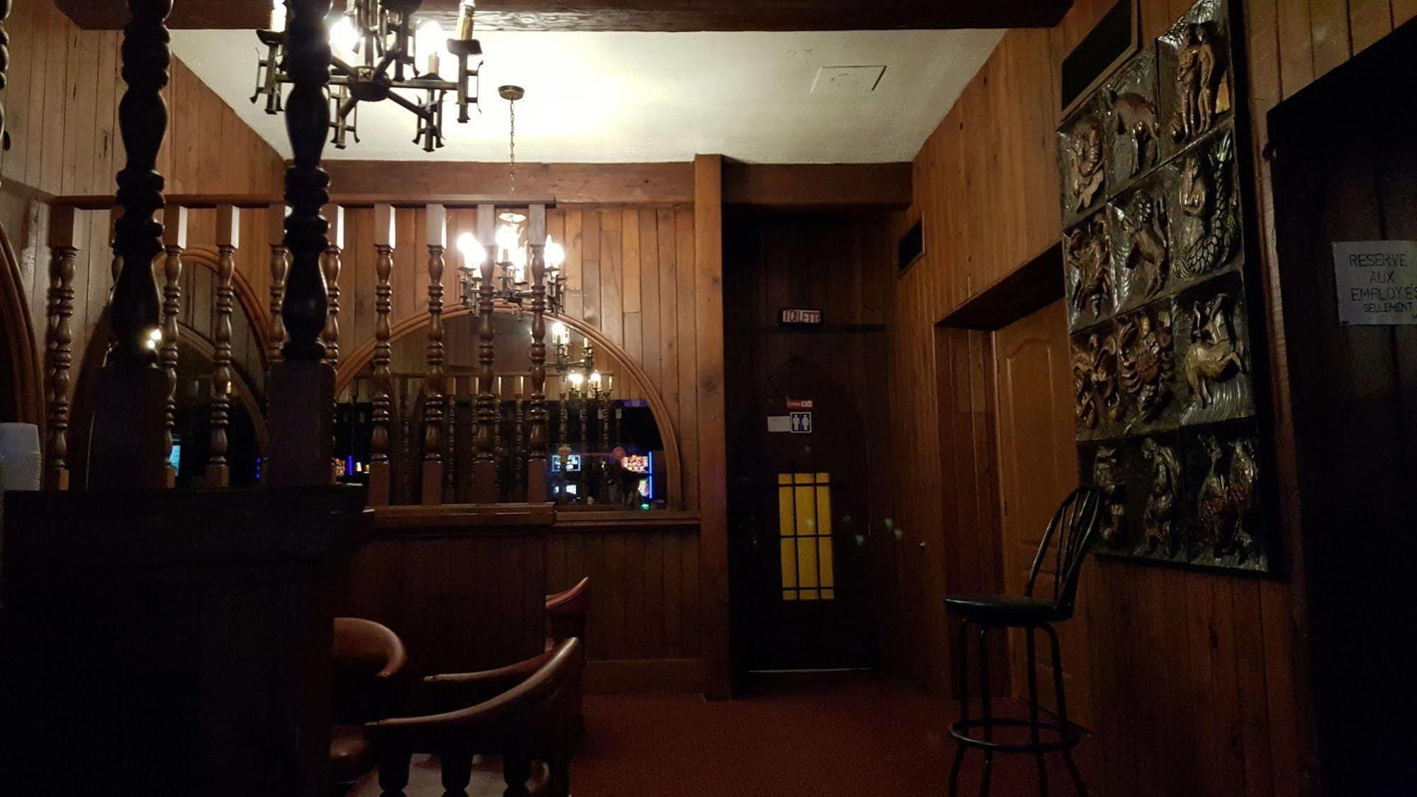 Hotel Motel Penn-Mass Trois-Rivières Екстериор снимка